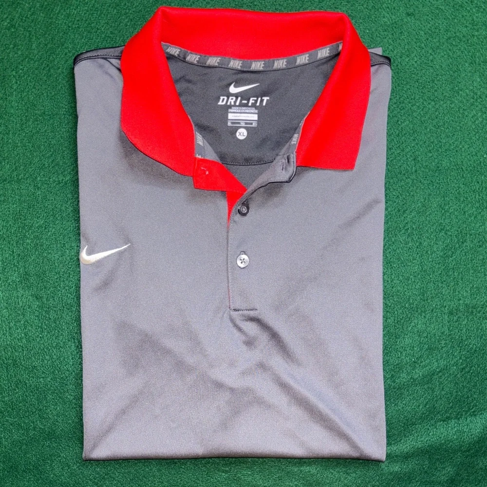 Nike Men's Polo Shirt in Gray and Red